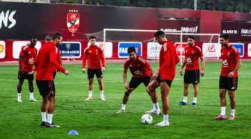 صافرة البداية.. توقيت مواجهة الأهلي وسيراميكا كليوباترا في كأس الرابطة 2025